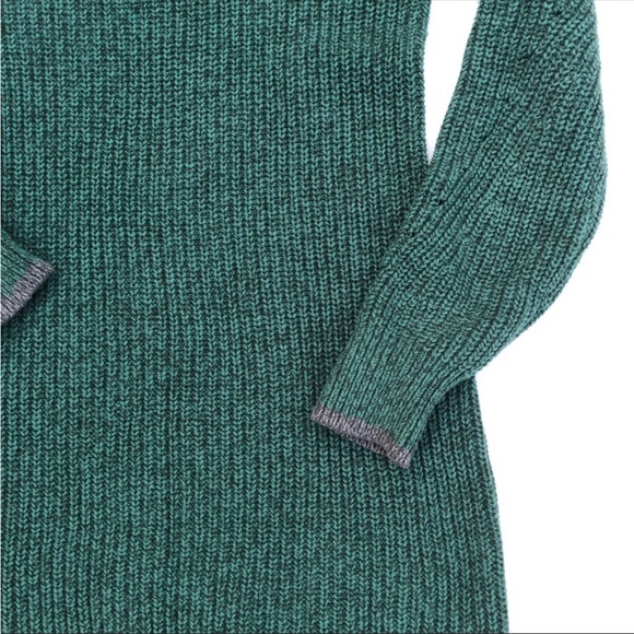 ABERCROMBIE V Neck Green Sweater Dress - Picture 7 of 13